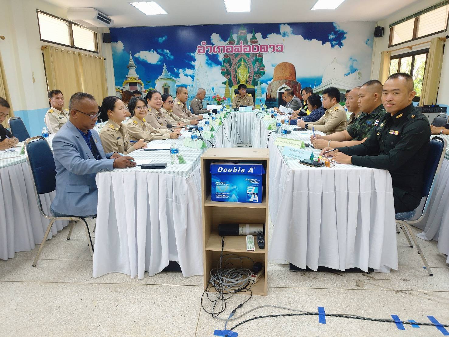 พัฒนาการอำเภอส่องดาว ร่วมประชุมหัวหน้าส่วนราชการ  ประจำเดือนมีนาคม 2569