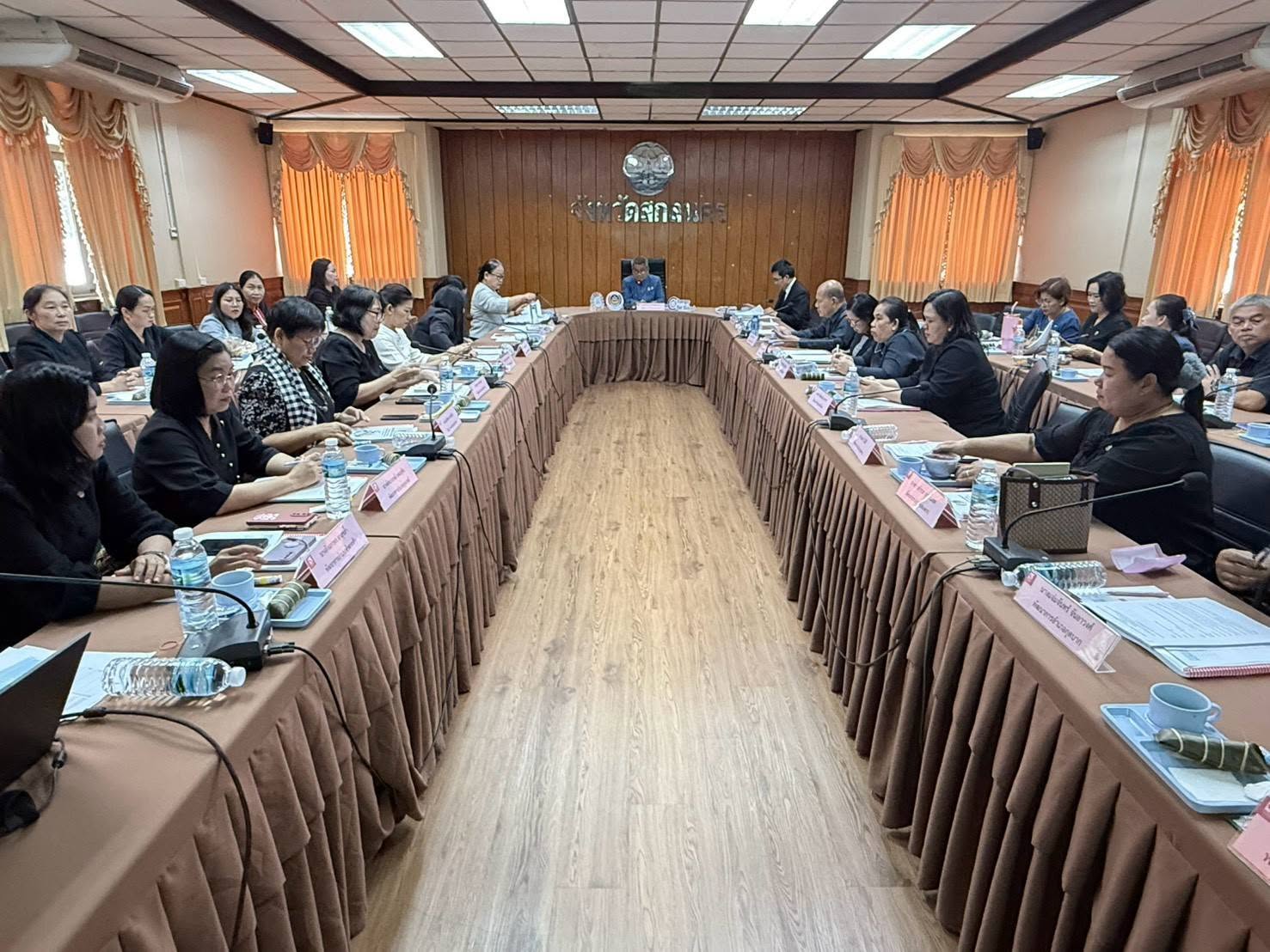 พช. ส่องดาว ร่วมประชุมผู้บริหาร นักวิชาการพัฒนาชุมชนจังหวัด ครั้งที่ 6/2569 และประชุมงานกองทุนพัฒนาบทบาทสตรี จังหวัดสกลนคร