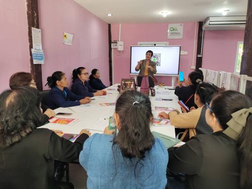 สพอ. ส่องดาว ดำเนินโครงการพัฒนาศักยภาพเครือข่ายกลุ่มอาชีพ และผู้ผลิต ผู้ประกอบการหนึ่งตำบล หนึ่งผลิตภัณฑ์ ระดับอำเภอ 